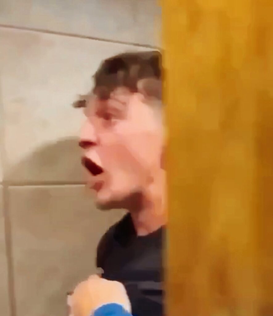 Screenshot from Journey Price video